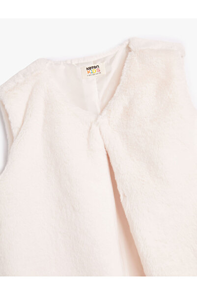 Koton Round Neck Plush Vest - Sleeveless