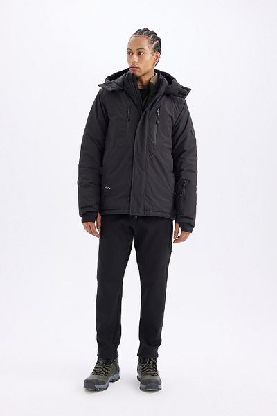 DeFacto Warm Water Repellent Windproof Ski Coat - Ultra Protected with Hood and Lining