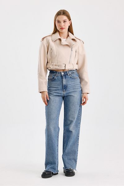 TREND KOMBİN JACHET CROP CU CREAȚĂ BEJ