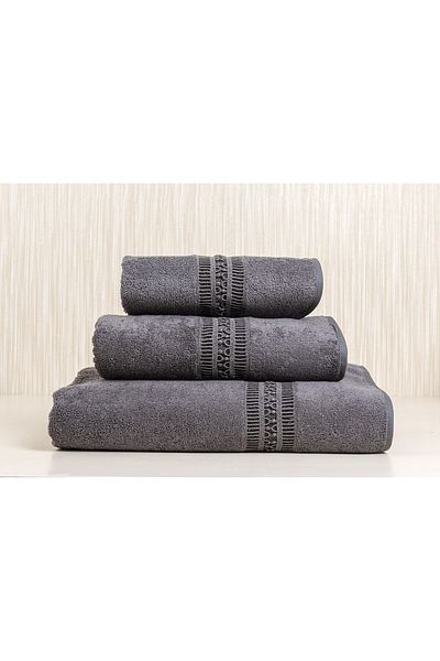 Gül Güler Pansy Lace Hand Towel