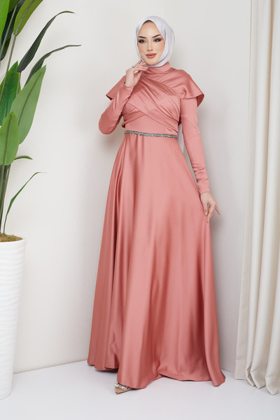 İmajButik Σατέν βραδινό φόρεμα με λεπτομέρεια μπροστά σε πούδρα και πέτρα στη μέση