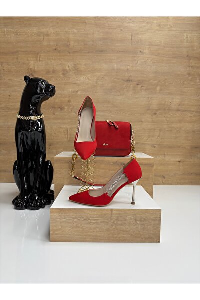 MADAM Kırmızı süet stiletto kırmızı süet çanta kombini