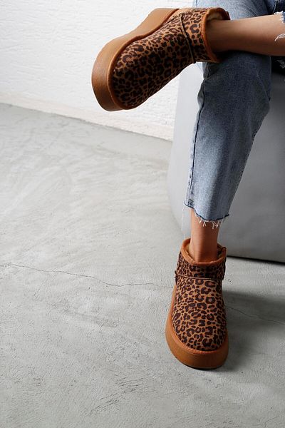 Beyond Tan Leopard Patterned Women's Suede Boots - Ultra Mini, Fur Inside, High Sole 4.5cm Byndum02