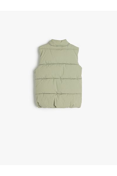 Koton Aufblasbare Weste mit Kapuze, Fleece gefüttert, mit Klapptaschendetail