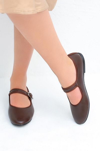 Beyond Women's Brown Mary Jane Leather Casual Ballerina