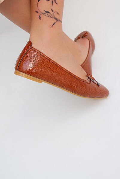 Beyond Women's Tan Ballerina Bowknot Patent Leather Ballet Flats 1cm Byndblrn01