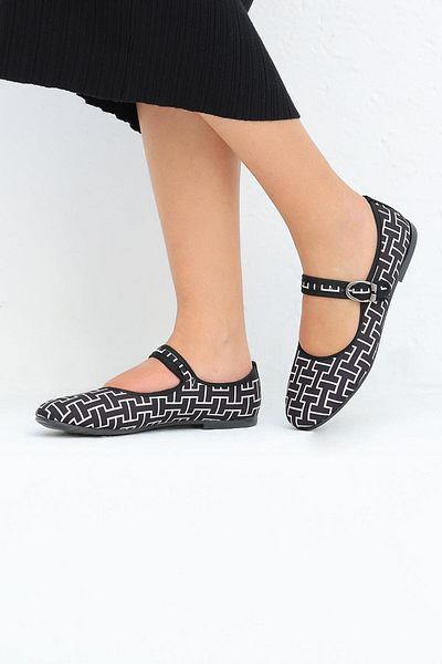 Beyond Daily Black Mary Jane H Patterned Ballerina