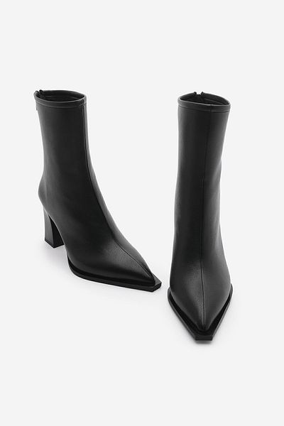 Marjin Damenstiefel mit Absatz, spitzer Zehenbereich, Reißverschluss hinten, dicker Absatz, Kikas schwarz