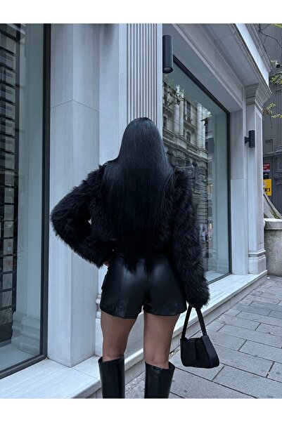 LB Laluna Butik Γυναικείο δερμάτινο σορτς με ψηλόμεσο πλαϊνό τσεπάκι