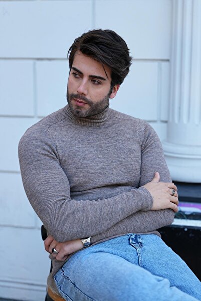 Figo Slim Ribbed High-Top Sweater