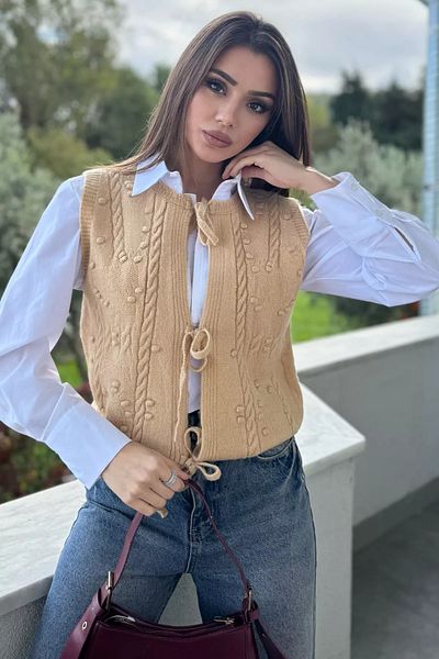 GÜLSELİ Μπεζ γυναικείο πλεκτό γιλέκο με σχέδιο και δαντέλα