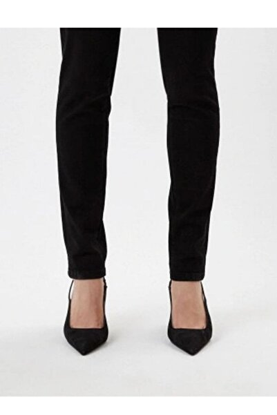 Versace Women's Logo and Rose Printed Skinny Black Pants 74Hab5K6 Cdw00-909