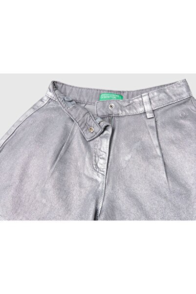 United Colors of Benetton Κοριτσίστικο ασημί μπροστινό λογότυπο Λεπτομερές βερμούδα με 2 πλισέ μεταχειρισμένα εφέ