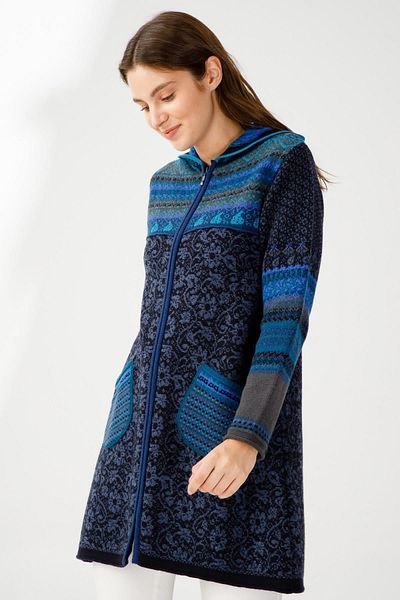 Desen Triko 22160 MODEL PĂLĂRIE JACQUARD PE TOATE LATELE HAINĂ CU GLUGĂ