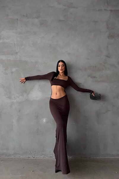 Deafox Καφέ μακρυμάνικο φόρεμα από αμμώδες ύφασμα με τετράγωνο γιακά με λεπτομέρεια στην κοιλιά και την πλάτη