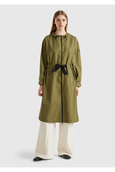 United Colors of Benetton Kadın Haki Beli Büzgü İpli Kapüşonşlu Trençkot
