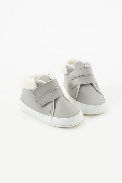 yummy kids Unisex Anti-Slip Sole Plush Velcro Comfortable Baby First Step Booties