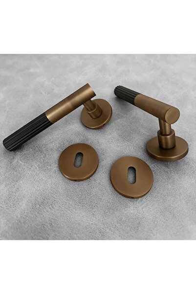 KOLDOOR Duo One-S Zamak Mat Antik Sarı - Siyah Rozetli Zamak Oda Kapı Kolu 1 Takım