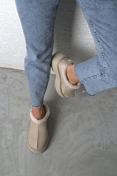 Beyond Beige Suede House Slippers - High Heels, Furry Ankle Feathers 5cm Bynduggt04