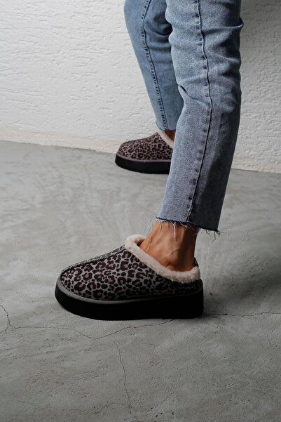 Beyond Γυναικείες γκρι λεοπάρ γούνινες γούνινες ψηλοτάκουνες σουέτ παντόφλες-παπούτσια 5cm BYNDUGGT04