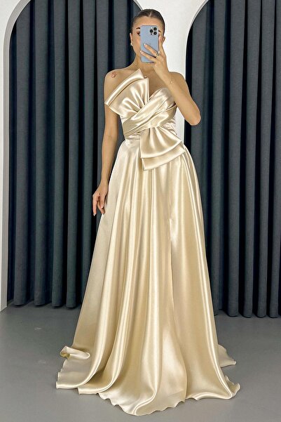 Lafaba Γυναικείο Μπεζ Φιόγκο Λεπτομερές μακρύ βραδινό φόρεμα με σκίσιμο