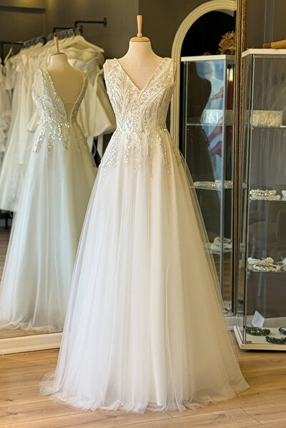 Lenta Moda Beyaz  V Yaka Yaprak Desen Dantel Detaylı Maxi Boy Abiye ve Nikah ...