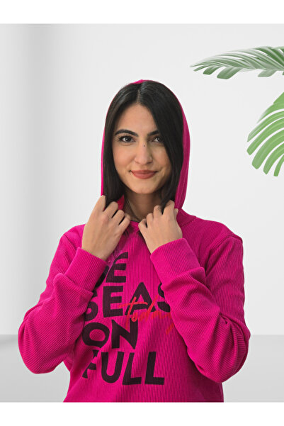 YusGos Be Season Printed Hooded Sweatshirt (Fuchsia)