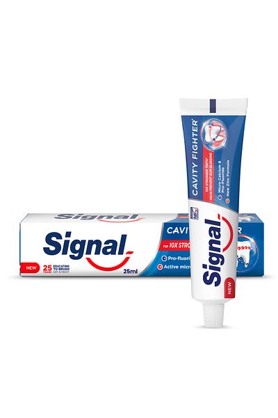 Signal Fluoride Toothpaste, Cavity Fighter, for 10x stronger teeth, 25ml