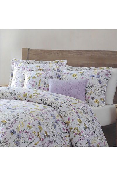 Orange Bed & Bath طقم لحاف تارينا مزدوج من 8 قطع مصنوع من القطن بنسبة 100% | أبيض 244 × 279 سم
