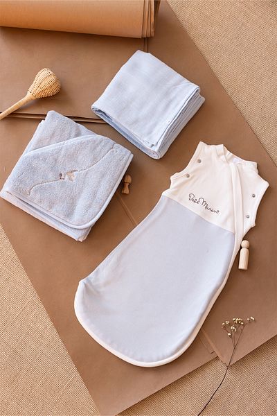 İrya Bebemarin 3-Piece Organic Newborn Gift Set Blue |   Blanket, Jumpsuit, Swaddle