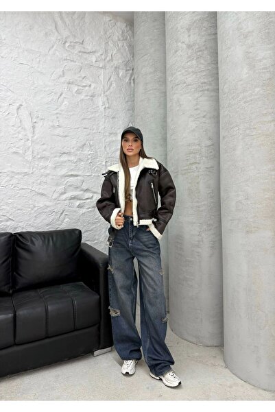 VESS MODA Πολυτελές γυναικείο παλτό σκούρο καφέ - πλαστικοποιημένο δέρμα, γούνα εσωτερικά και λεπτομέρεια ζώνης