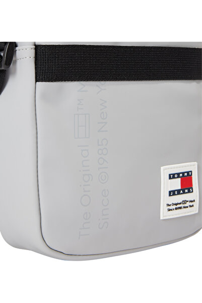 Tommy Hilfiger Webbing Strap Reporter Bag