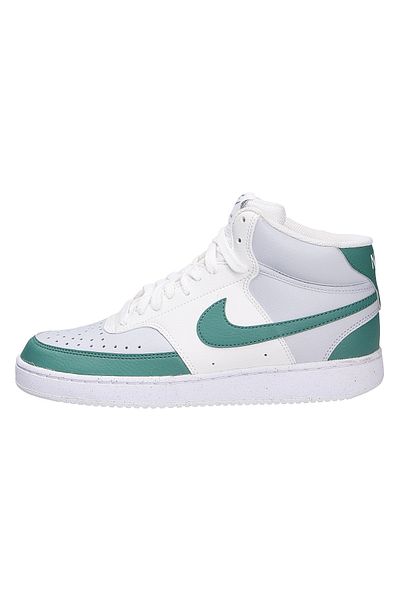 Nike Sneaker