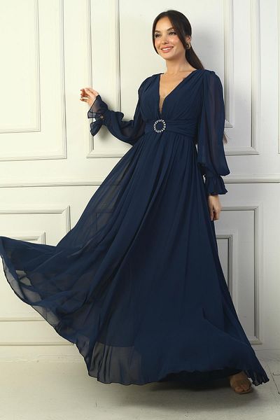By Saygı Rochie de seară lungă din șifon, cu decolteu în V, cu cataramă în talie