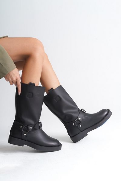 Capone Outfitters Lange Damenstiefel für Biker
