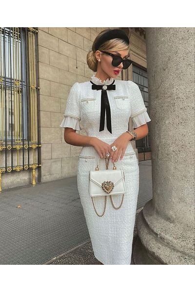 asyadabutik Φόρεμα Chanel με υφασμάτινο γιακά και μανίκια με βολάν και πέρλες με λεπτομέρεια κορδέλας