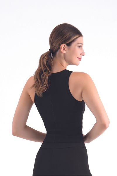di base Black Women's Basic Undershirt with Flexible and Breathable Cotton