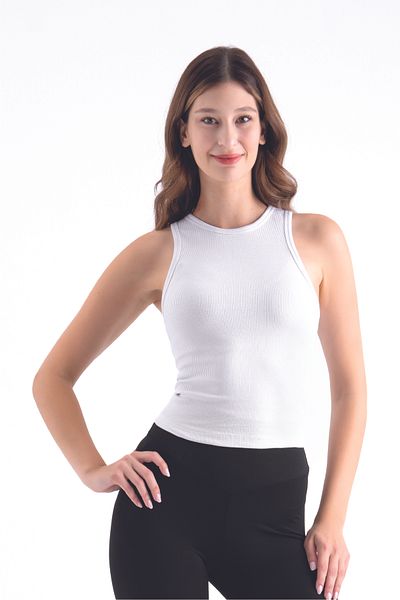 di base White Women's Basic Tank Top with Flexible and Breathable Cotton