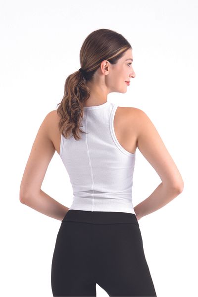 di base White Women's Basic Tank Top with Flexible and Breathable Cotton