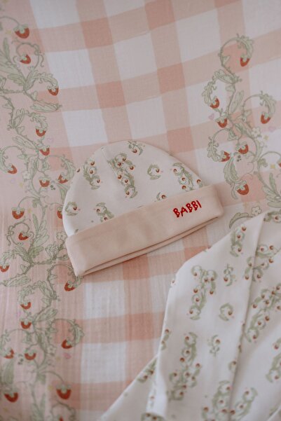 Atelier Babbi 100% Cotton 3-Piece Newborn Set - Strawberry