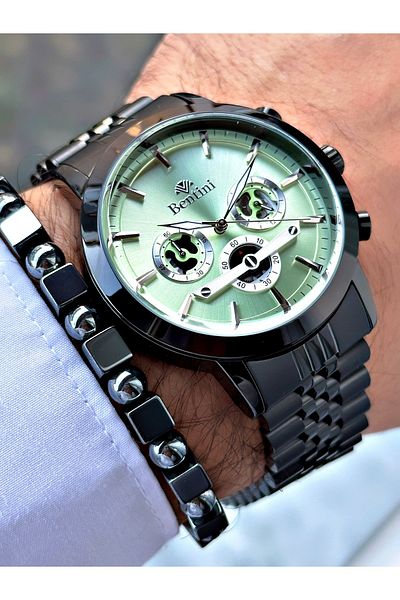 Bentini Men's Watch with Special Bombed Glass Function