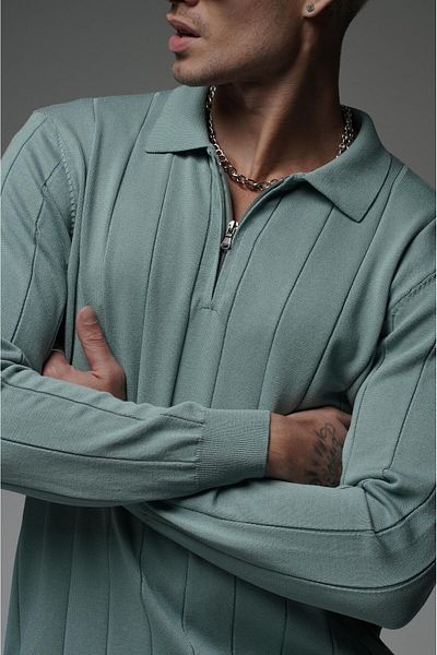 Butik TREND WE Плетена пуловер с половин цип и поло яка, стандартна кройка