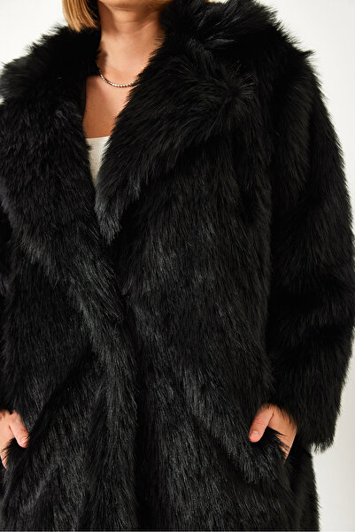 Bianco Lucci Γυναικείο μακρύ γούνινο παλτό 2614 60261064