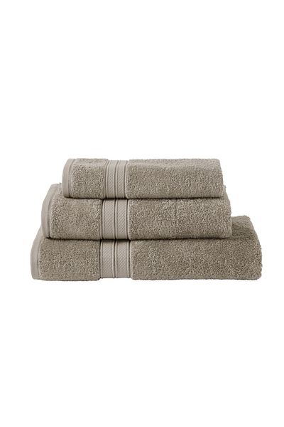 Donetella 3-Pcs Towel Set - Pcs 1 Bath Sheet, 1 Pcs Bath Towel, 1 Pcs Hand Towel 600 GSM 100% Combed Cotton