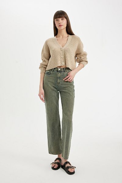 DeFacto Regular Fit V-Neck Basic Plain Buttoned Knitwear Cardigan U2052Az24Au
