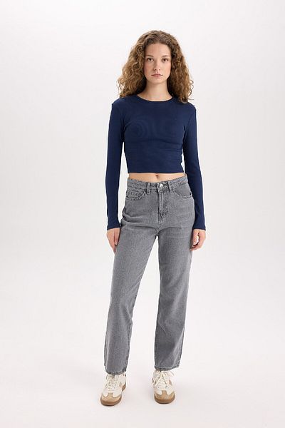 DeFacto Fitted Crew Neck Ribbed Camisole Basic Plain Long Sleeve T-Shirt Y9870Az24Au