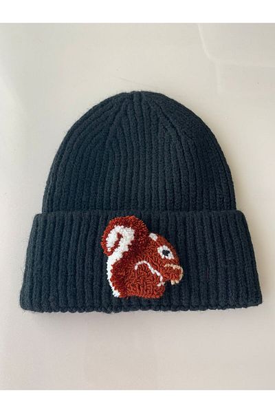byebruketenci New Year's Gift - Black Wool Beret, Cap with Squirrel Punch Detail