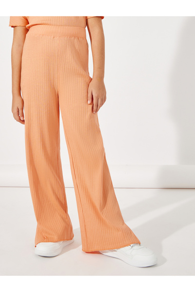 Styli Side Ruched Detail Rib Knit T-Shirt & Wide Leg Joggers Co-Ords Set