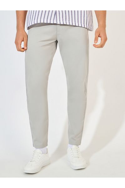 Styli Solid Slim Fit Cotton Stretch Chino