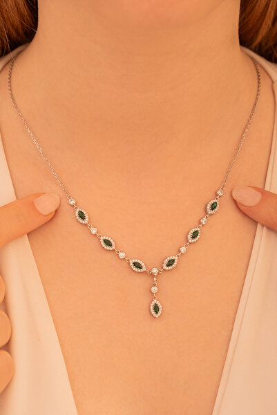 OSMANLI GÜMÜŞ Kadın Gümüş Kolye - Pera Zümrüt Mekik Taşlı 925 Ayar Gümüş Kolye